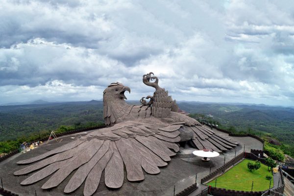 Jatayu-Nature-Park-In-Kerala