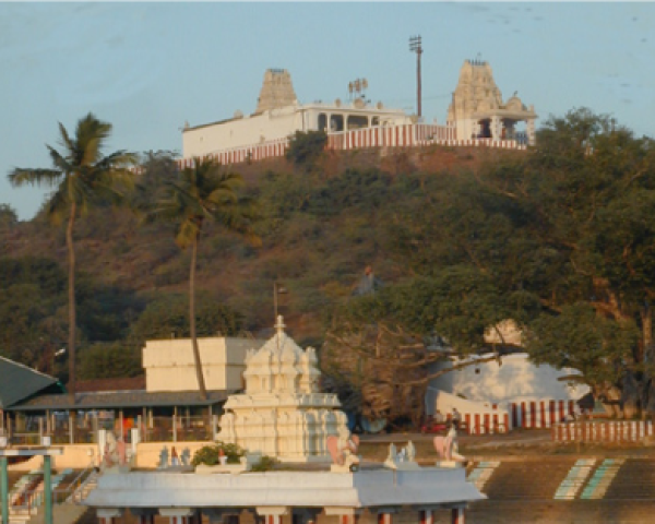 Thiruneer malai Temple